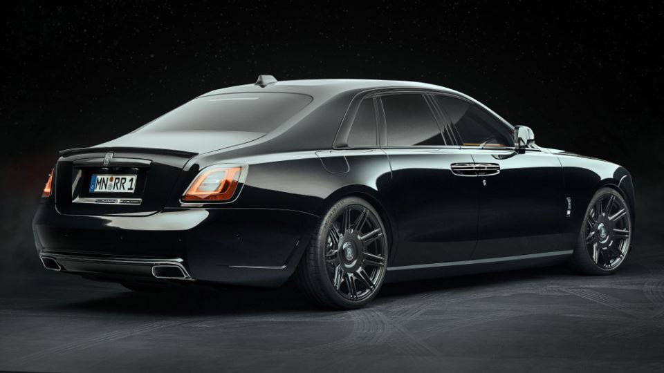رولزرویس گوست Black Badge با تغییرات اسپوفک