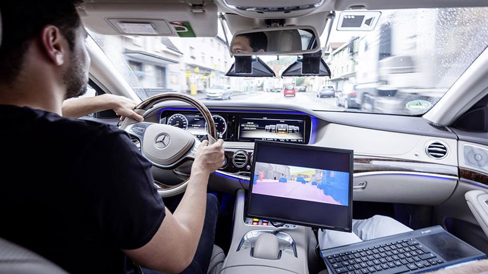 تاکسیهای خودران مرسدسبنز