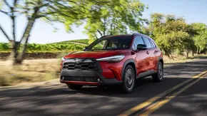 تویوتا کرولا کراس مدل 2026 معرفی شد منبع سایت باما