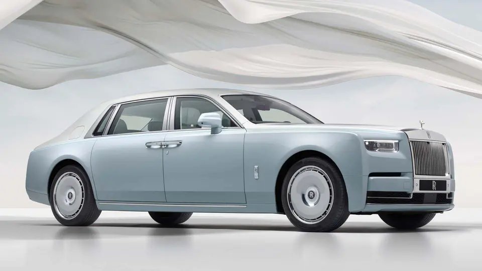معرفي رولزرويس فانتوم Scintilla