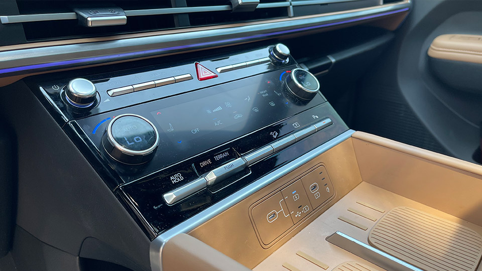 تست بررسی هیوندای سانتافه 2025 هرمس خودرو