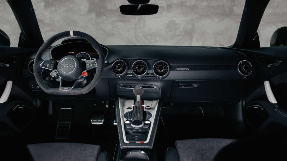 معرفی نسخه خاص آئودی TT RS