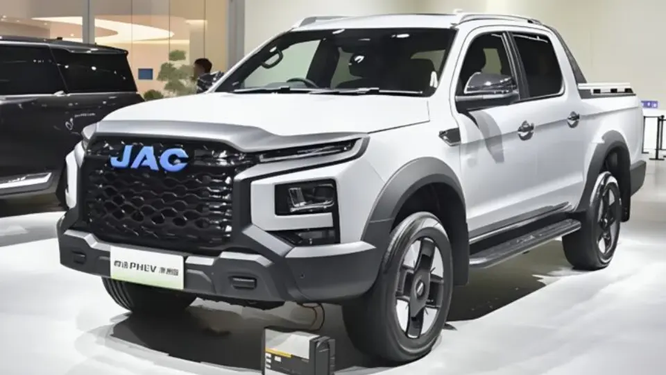 کي ام سي T9 PHEV