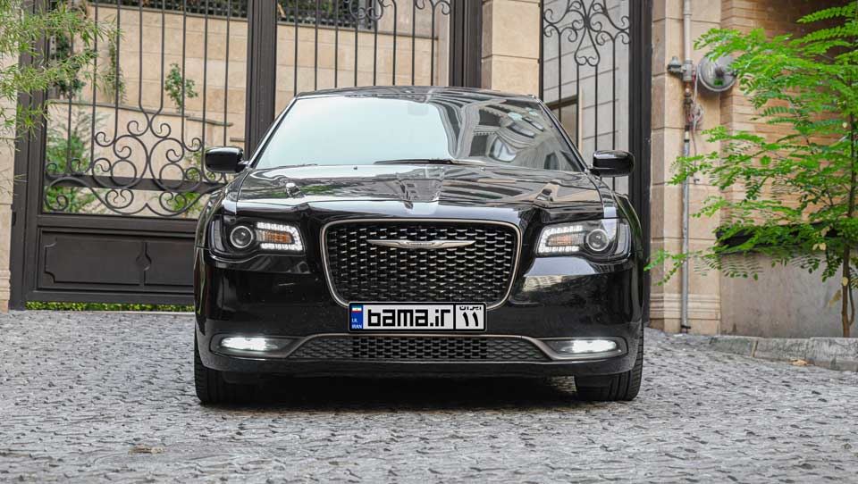 کرایسلر 300S 2018