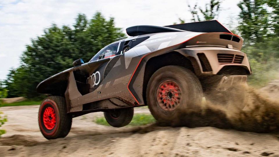 شاسی بلند آفرود آئودی برای مسابقات رالی داکار 2022