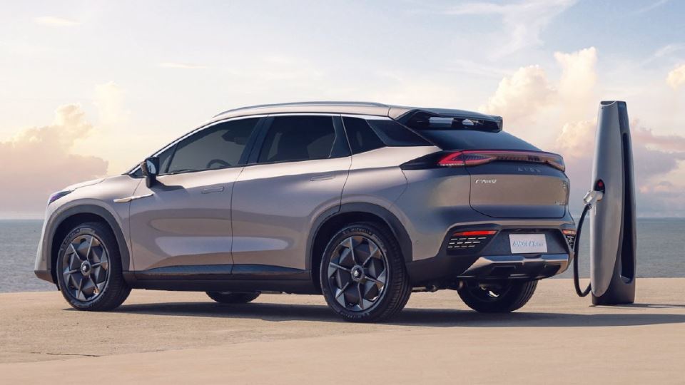 گک آیون LX پلاس