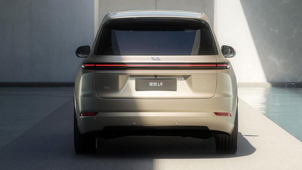 شاسی‌بلند هیبریدی Li Auto L9