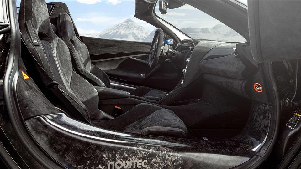 مکلارن 720S اسپایدر با کیت بدنه نوویتک