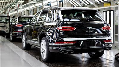 خط تولید بنتلی بنتایگا در کارخانه