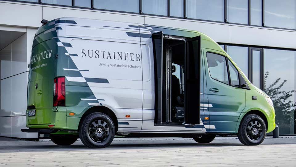 مرسدس‌بنز ساستینر