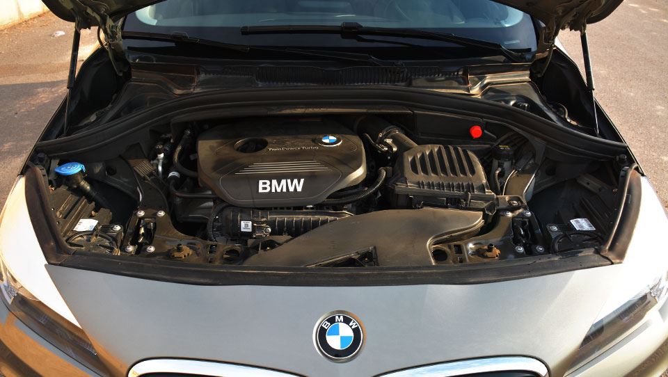 پیشرانه ب ام و 218i اکتیوتورر