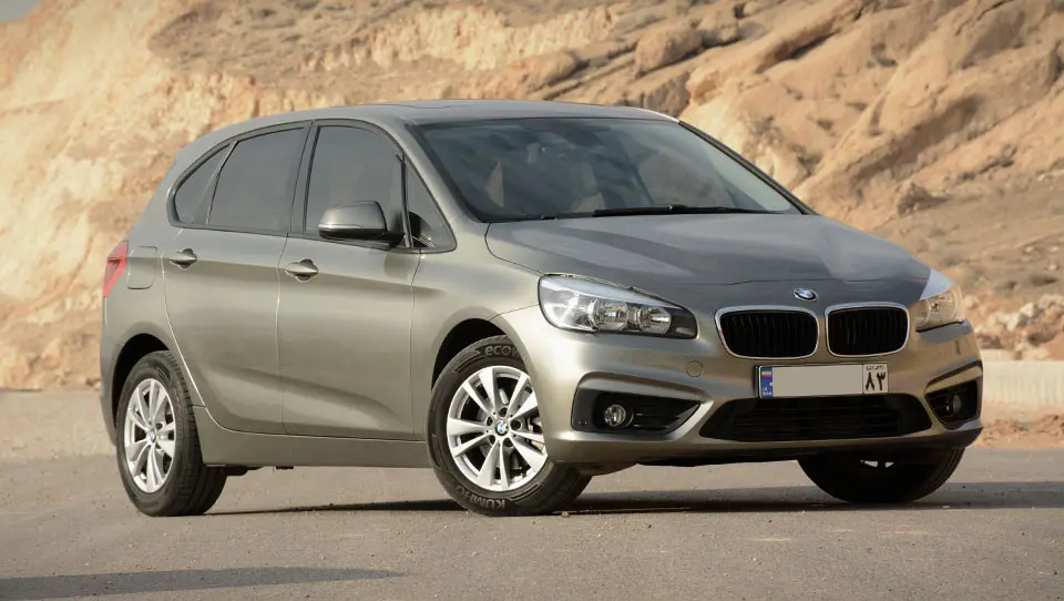 تست و بررسي ب ام و 218i اکتيوتورر