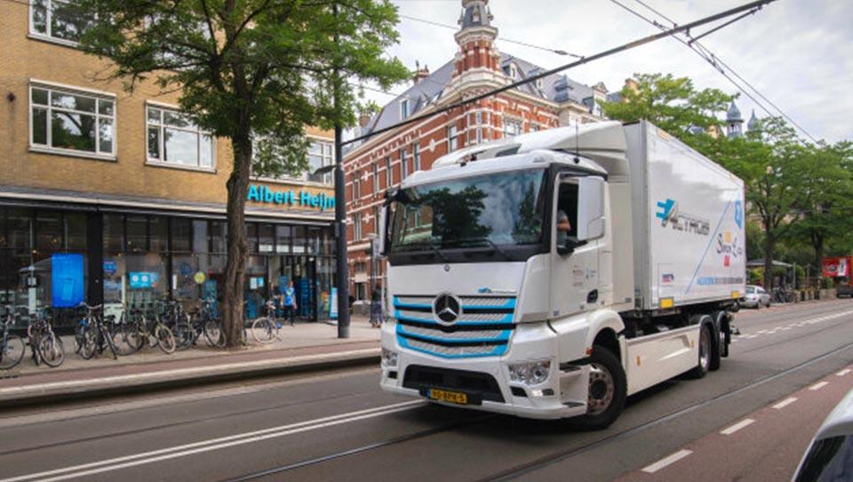 مرسدس‌بنز اکتروس برقی