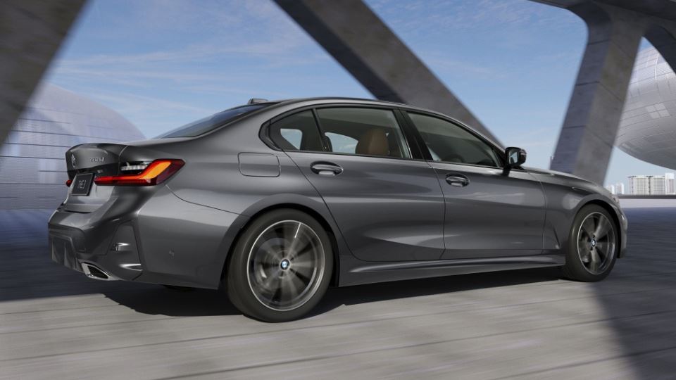 2023 ب‌ام‌و سری 3 گرن‌ لیموزین