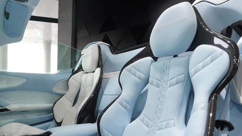 فراری SF90 اسپایدر با تغییرات منصوری