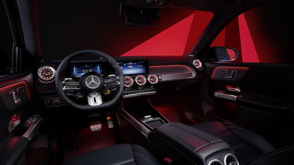 2024 مرسدس بنز GLB و GLA