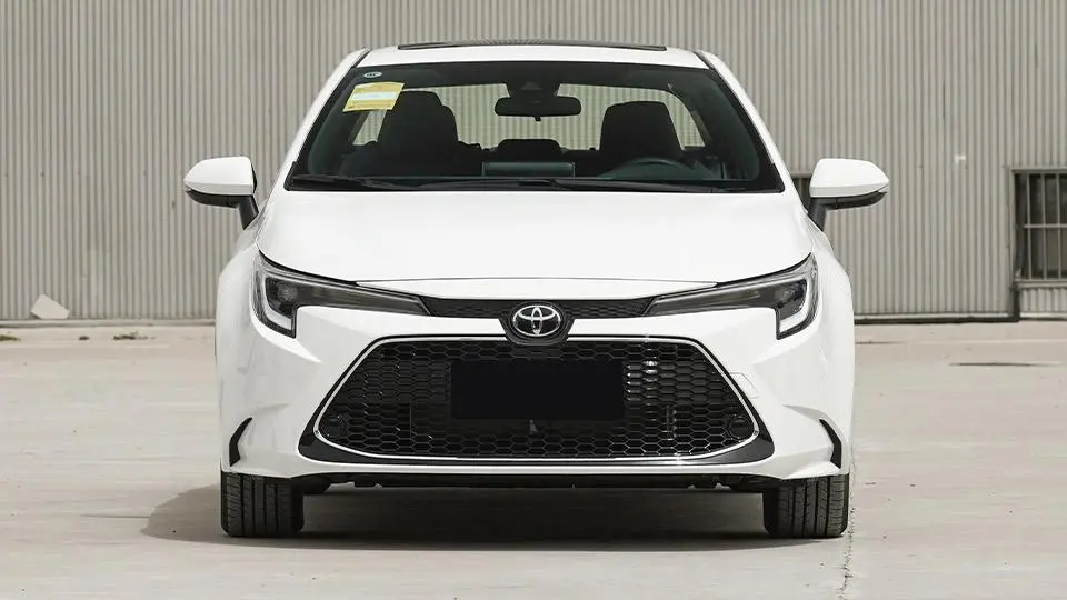 تويوتا لوين بنزيني برساوش