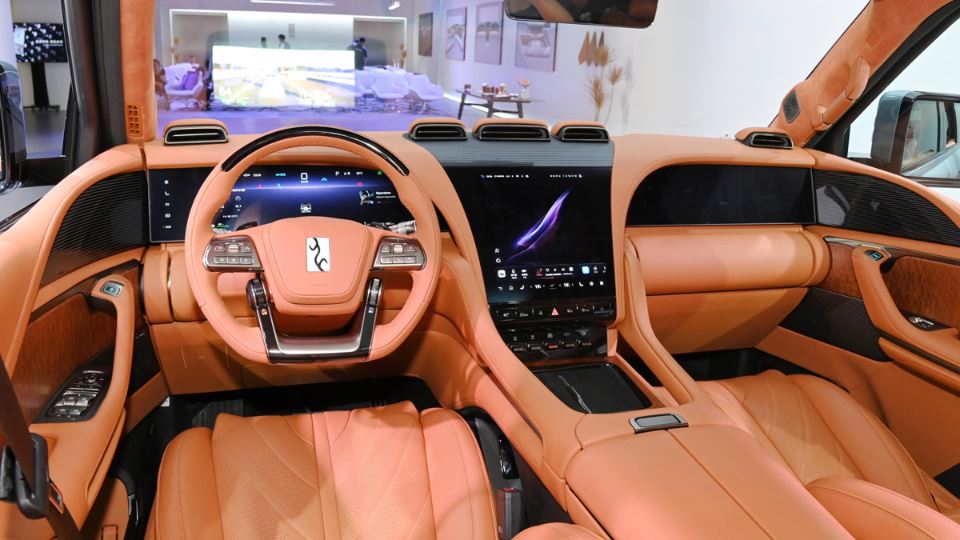 بی وای دی یانگ وانگ U8