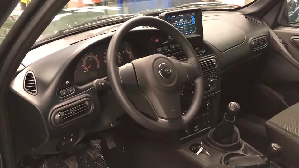 لادا نیوا تراول مدل 2021