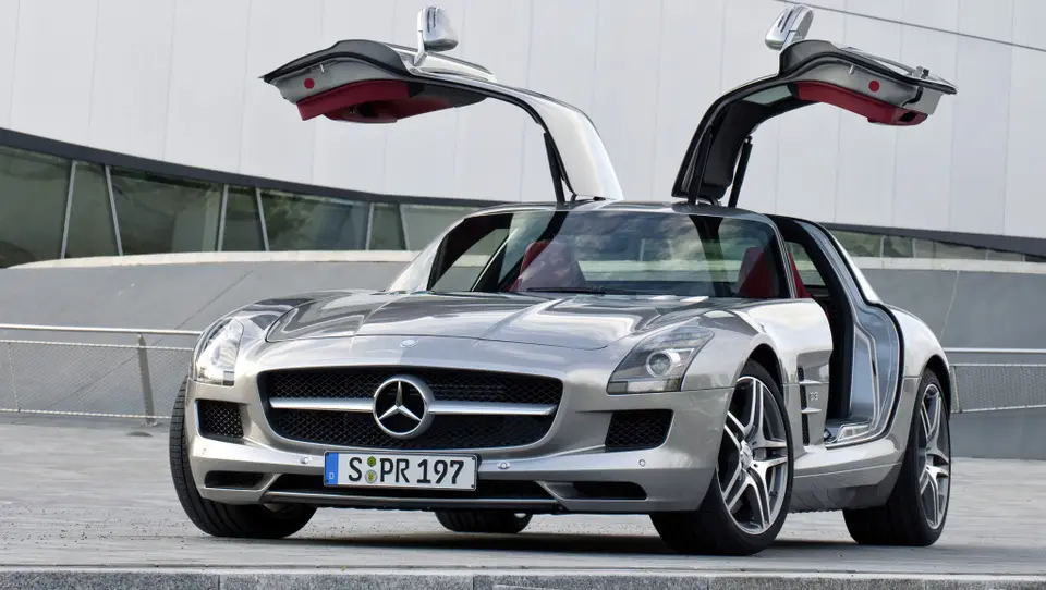 مرسدس‌بنز SLS آام‌گ (2011 تا 2014)