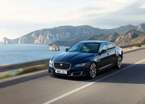 جگوار XJ از اواخر امسال تمام الکتریکی میشود