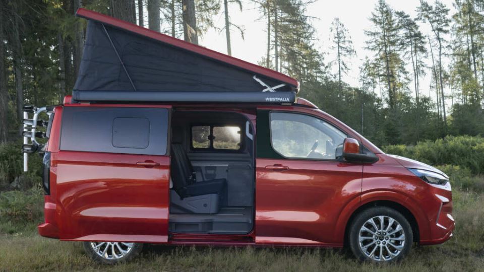 فورد ترانزیت کاستوم ناگت