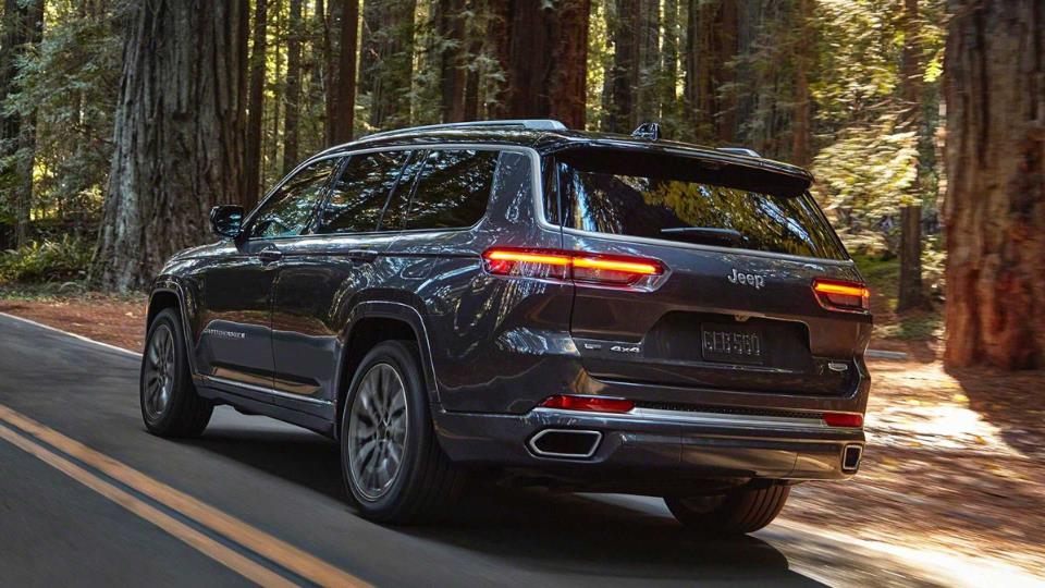 جیپ گرند چروکی L مدل 2021