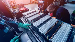 خودروهای برقی مشمول معاینه فنی میشوند؟