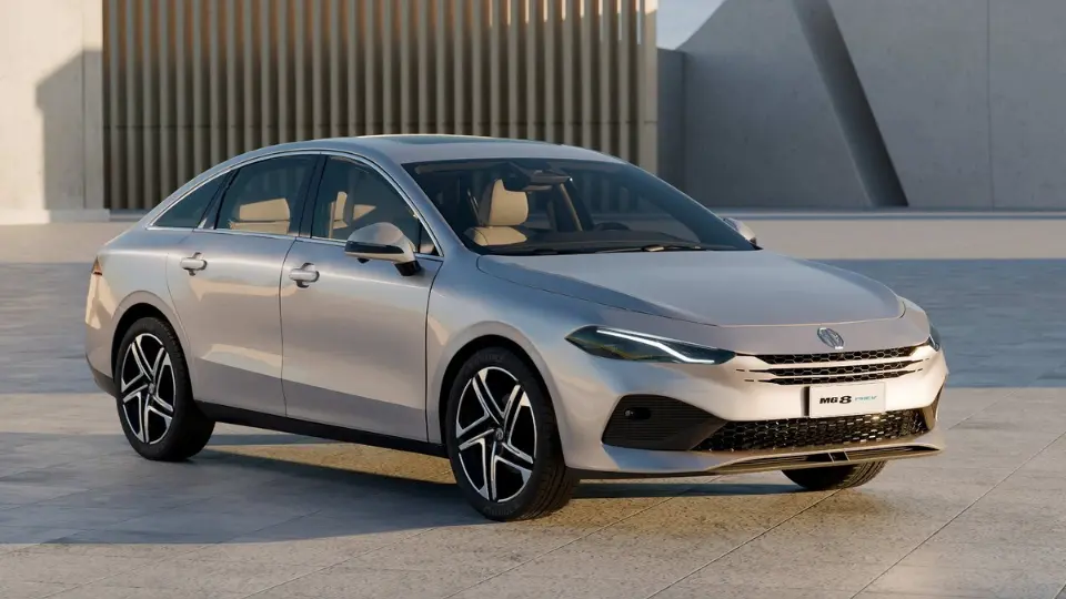 معرفي ام جي 8؛ همزاد رووي D7