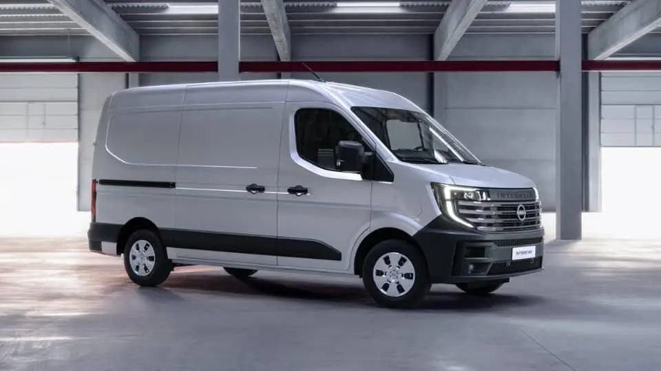 معرفي نيسان اينتر استار