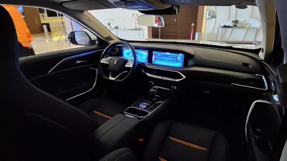 لادا X کراس 5