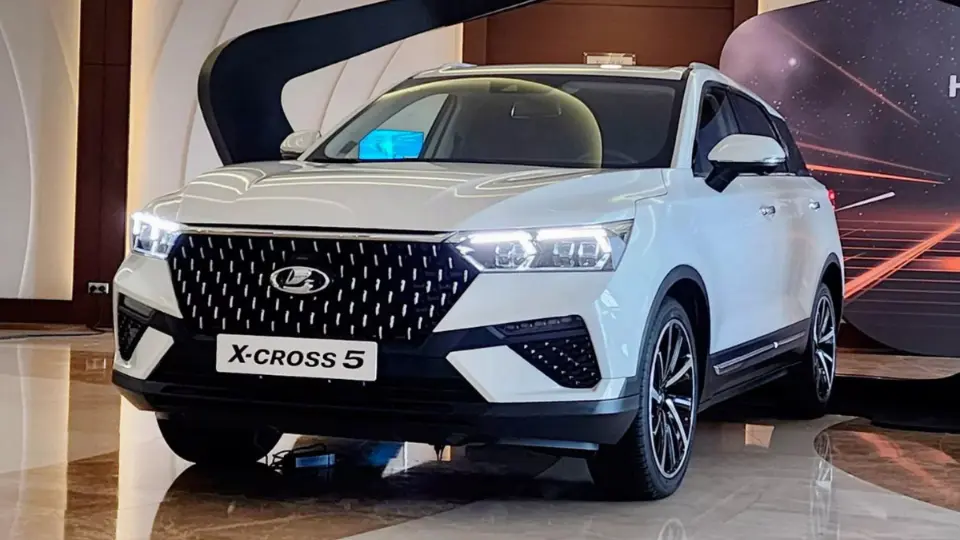 لادا X کراس 5