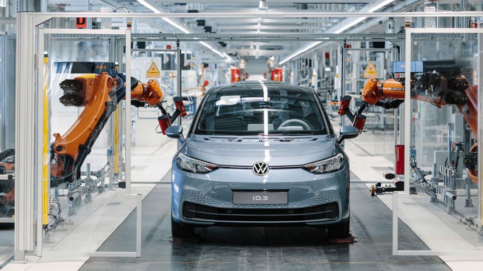 خط تولید هاچ بک برقی فولگس واگن ID3