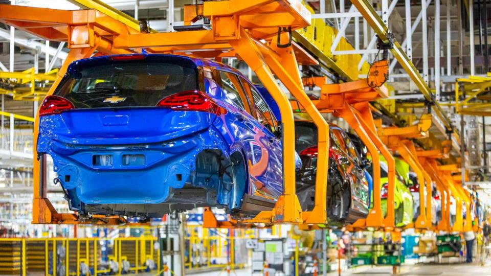 خط تولید شورولت بولت جنرال موتورز