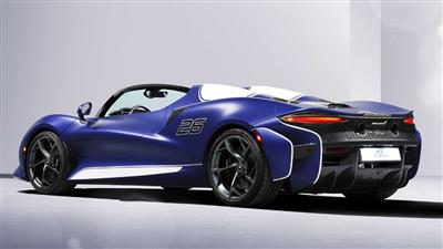 مک‌لارن الوا با شیشه اضافه