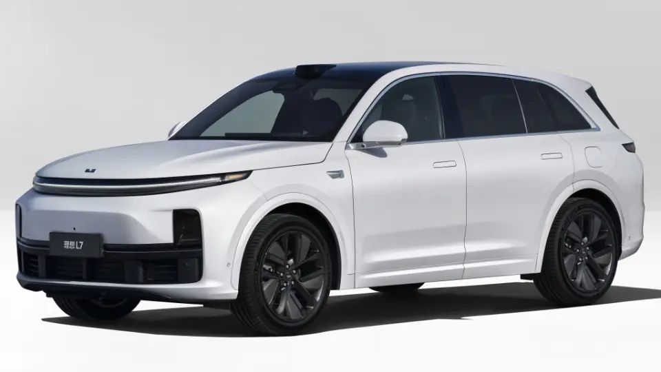 کراس اور برقي لي اتو L7