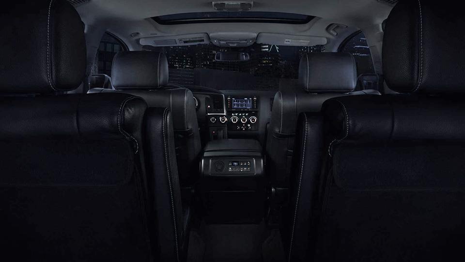 تویوتا سکویا Nightshade