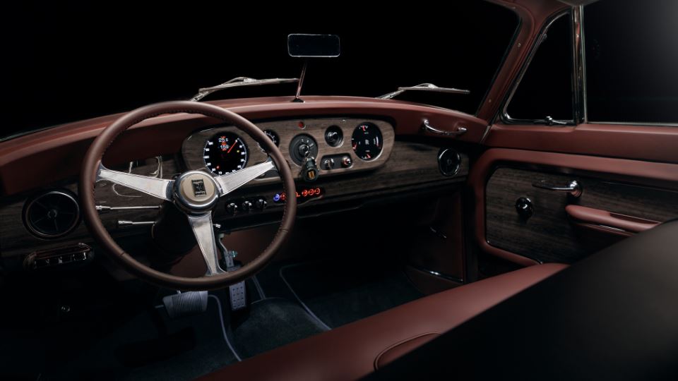 رینگ برادرز پارامونت رولزرویس کلاسیک