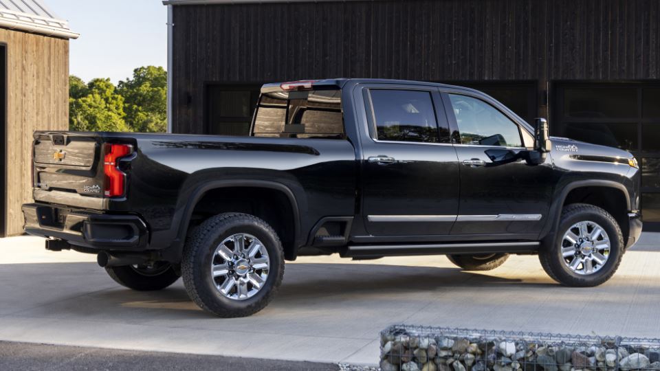 طراحی شورولت سیلورادو HD مدل 2024