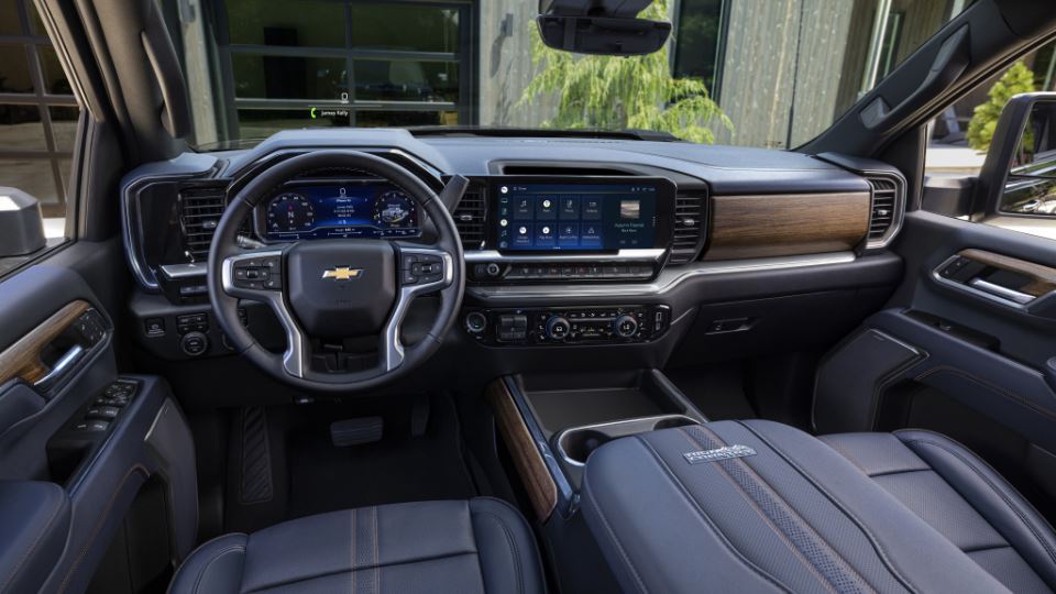 کابین و امکانات شورولت سیلورادو HD مدل 2024