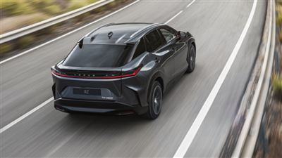 لکسوس RZ 450e نسخه بازار اروپا