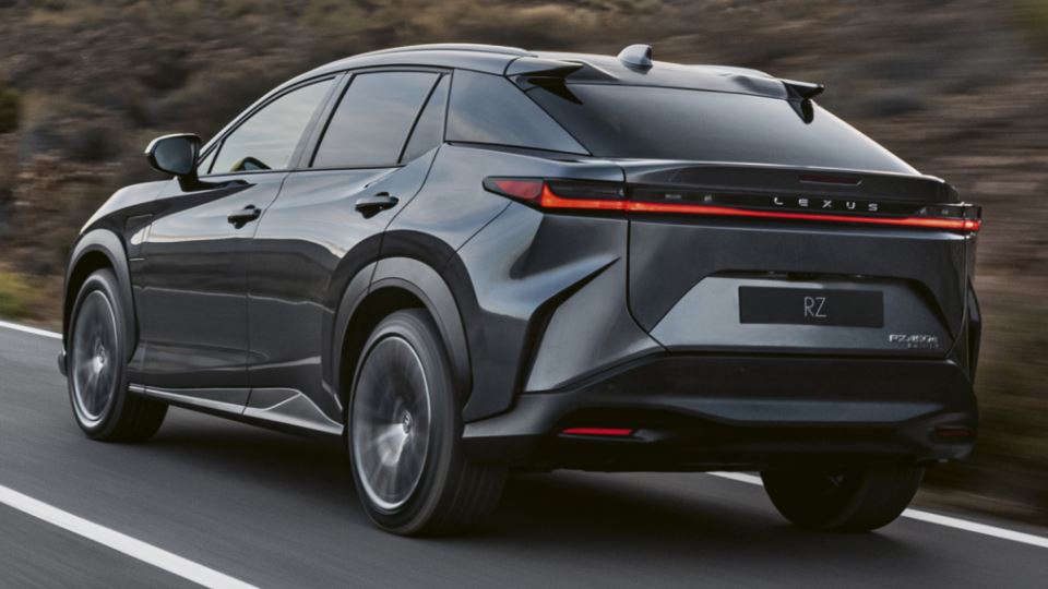 لکسوس RZ 450e نسخه بازار اروپا