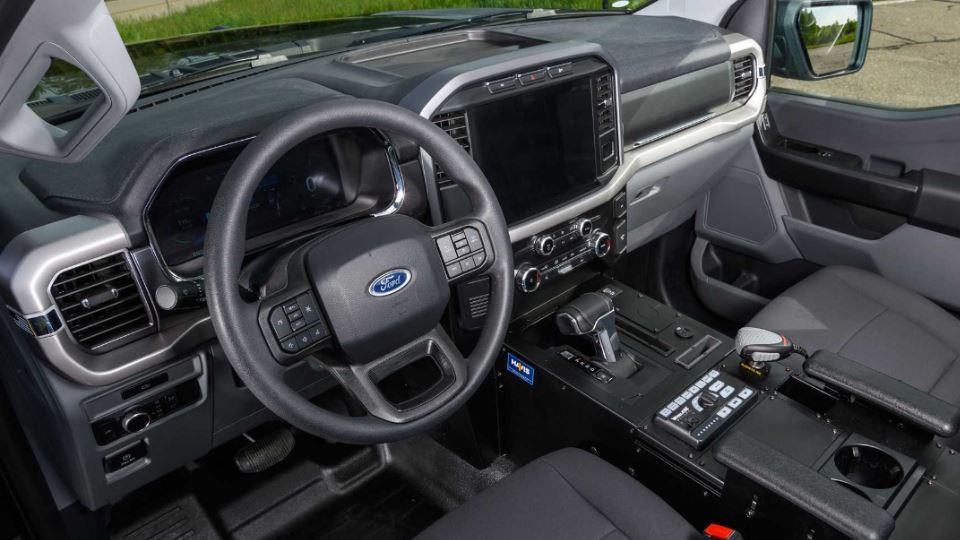 فورد F-150 لایتنینگ پرو SSV نخستین پیکاپ برقی به ناوگان پلیس آمریکا