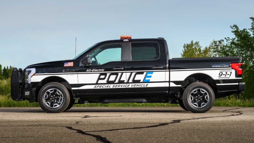 فورد F-150 لایتنینگ پرو SSV نخستین پیکاپ برقی به ناوگان پلیس آمریکا