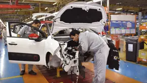 پیشنهادهای عجیب خودروسازان به مشتریان