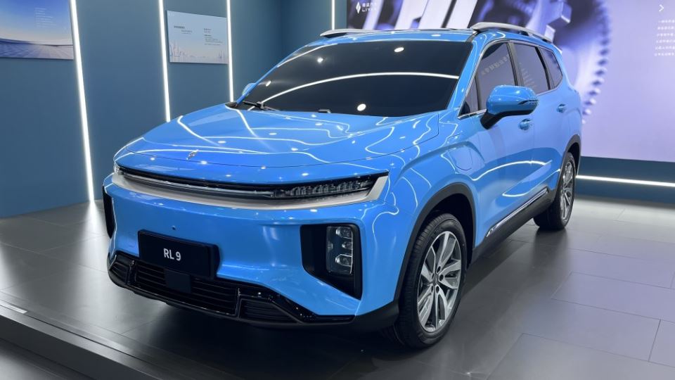 کراس اور برقی لیوان RL7