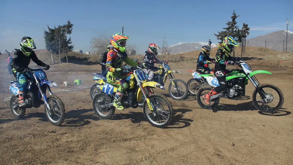 مسابقات موتور سواري زنان