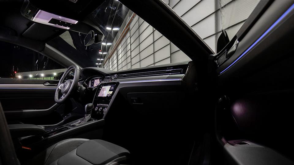 کابین فولکس‌واگن آرتئون R-Line