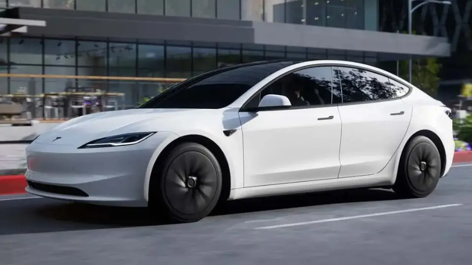 ارزانترين نسخه از تسلا مدل 3