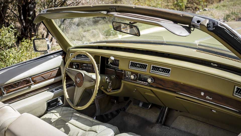 کادیلاک الدورادو 1976